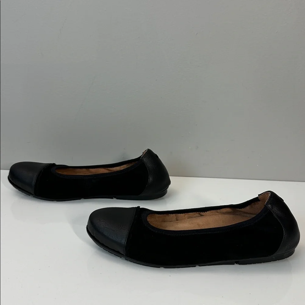 Vionic Prim‎ Tina Cap Toe Ballet Flats Black Size 8